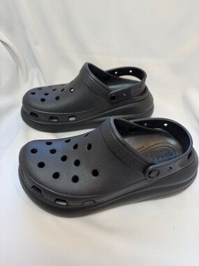 CROCS Classic Crush Clogs Black Platforms size W10 M8